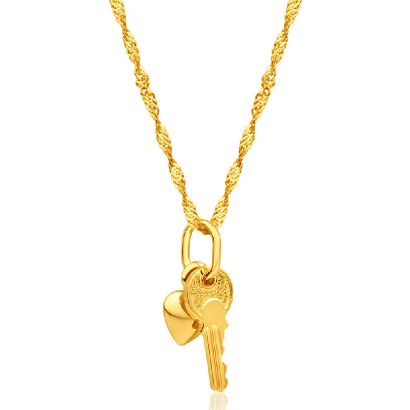 9ct Yellow Gold Silver Filled Heart & Key Pendant With 45cm Chain