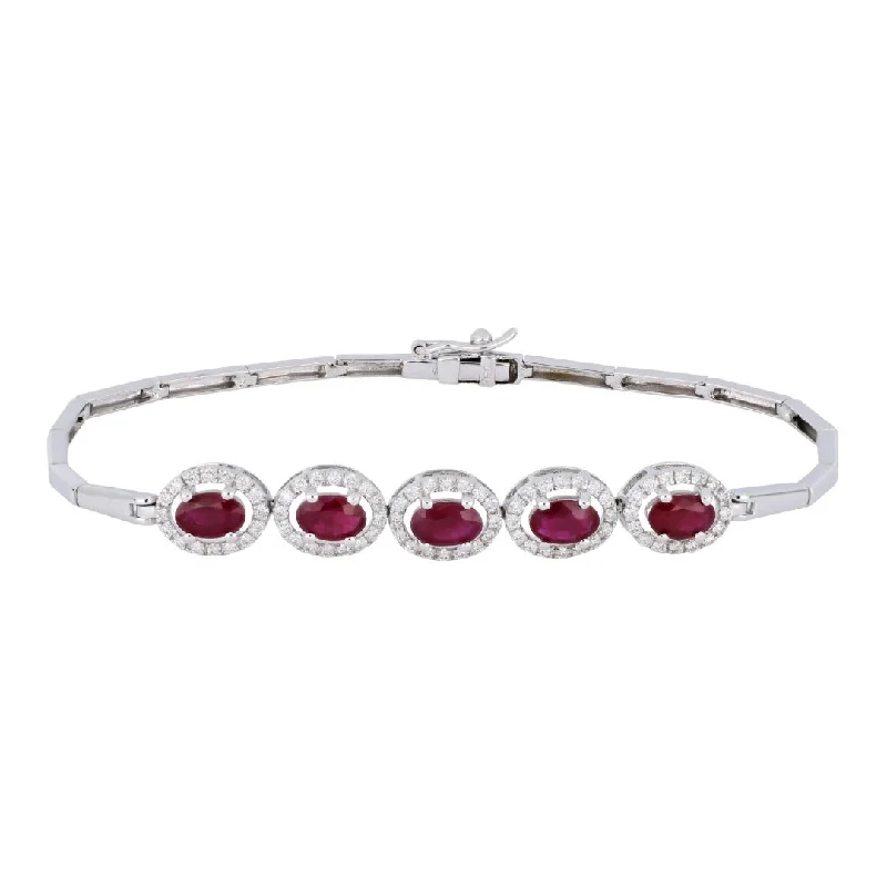 Ruby Bracelet  (Ruby 2.57 cts. White Diamond 0.61 cts.)