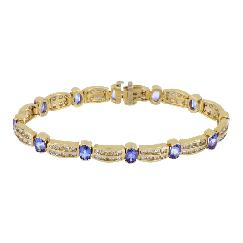 Tanzanite Bracelet (Tanzanite 5 cts. White Diamond 3.61 cts.)