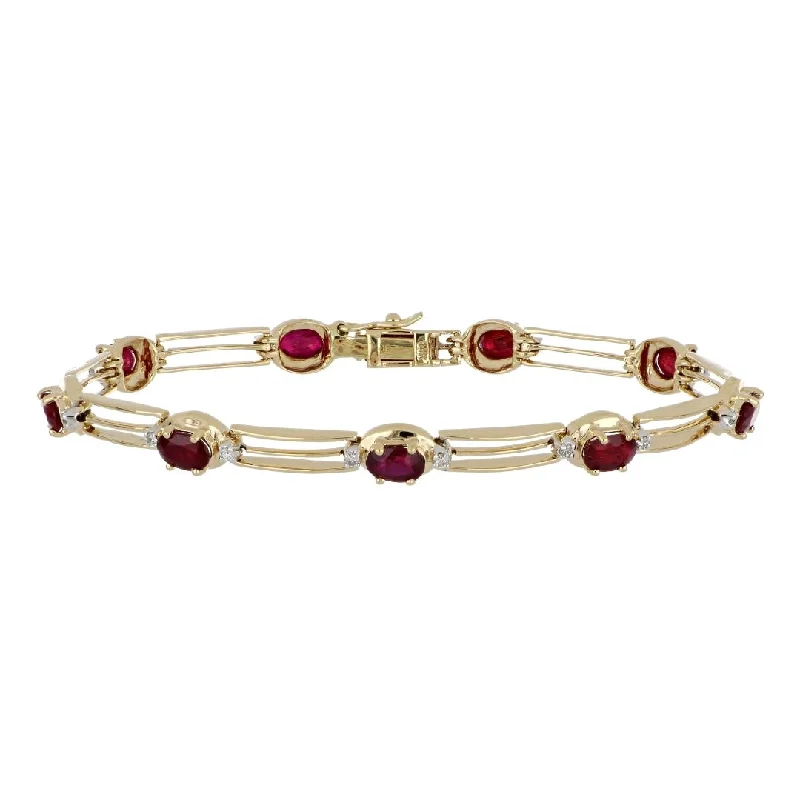 Ruby Bracelet (Ruby 4.91 cts. White Diamond 0.28 cts.)